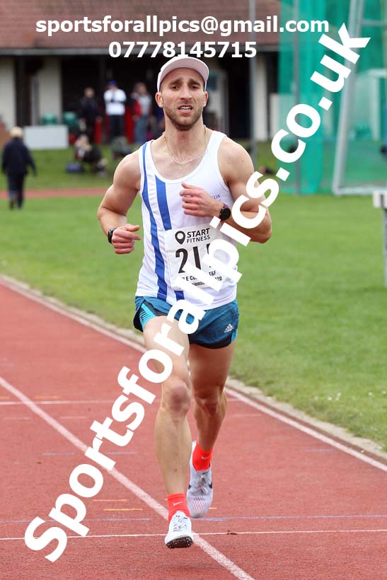 One mile, NECAA Open Meeting, Morpeth, Sunday, October 18th. David T. Hewitson/Sports for All Pics